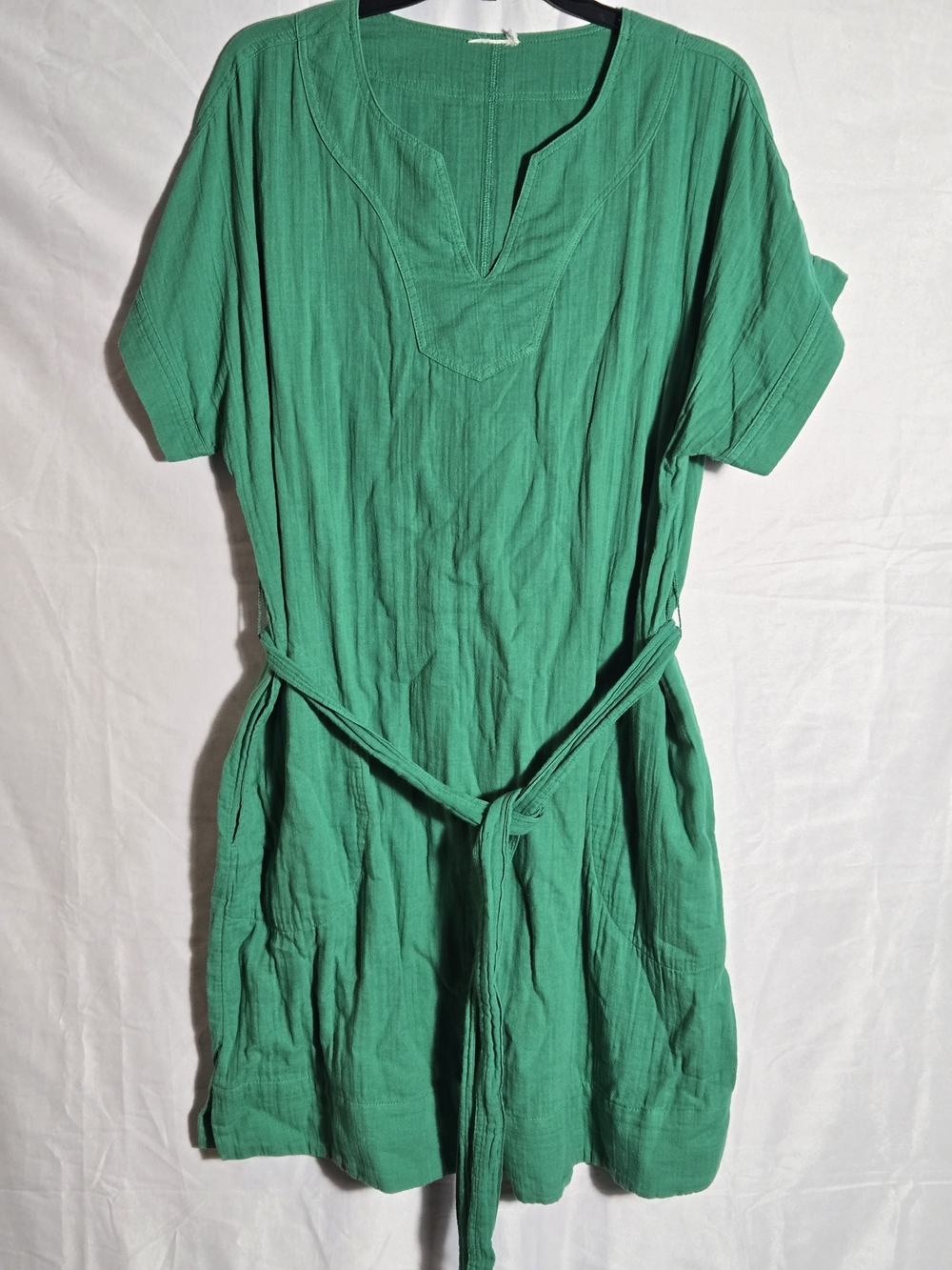 Emerald Green Short Sleeve Dress with Waist Tie & Pockets